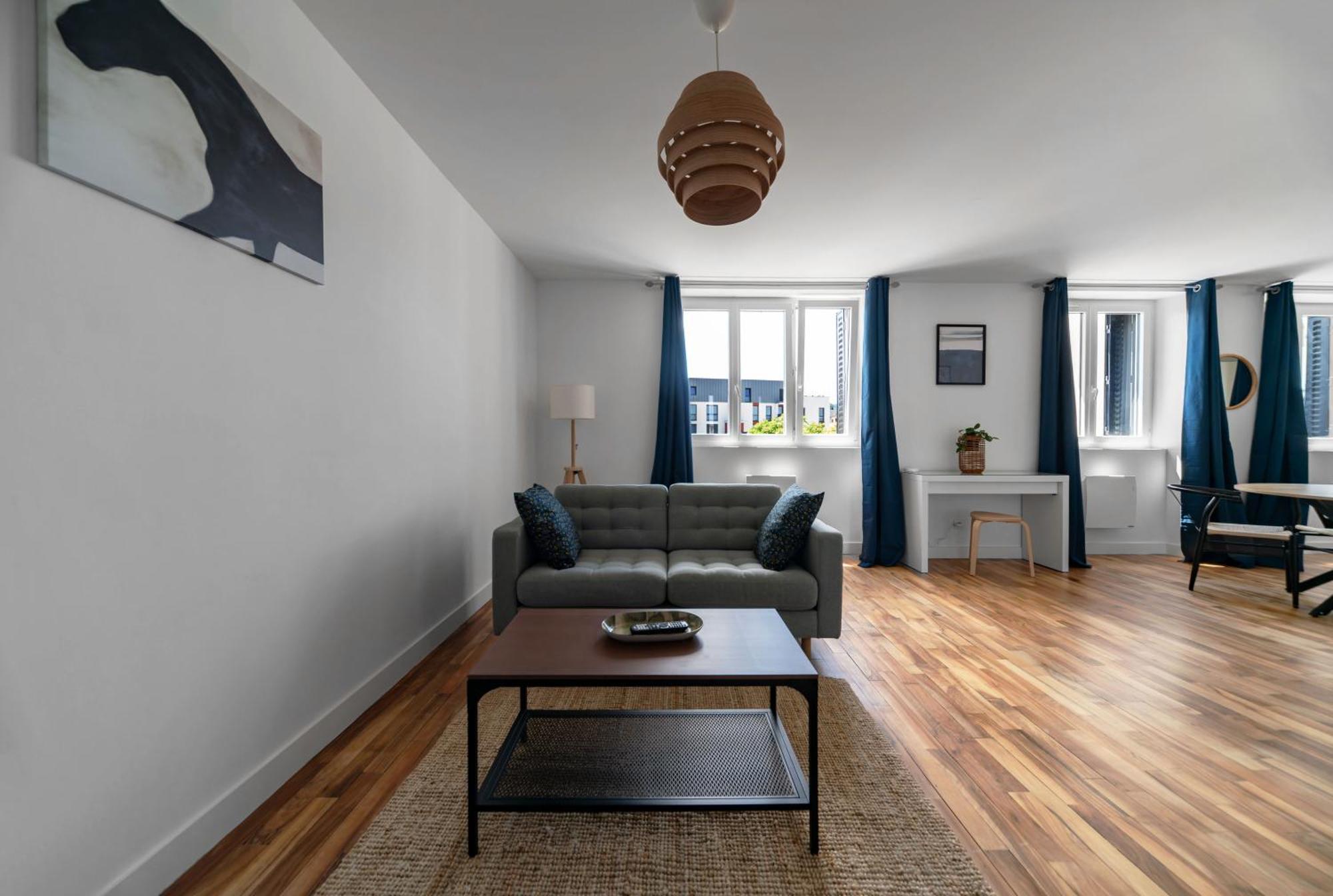Residence Leon Blum - Appartements Design - Parking كليرمونت-فيراند المظهر الخارجي الصورة