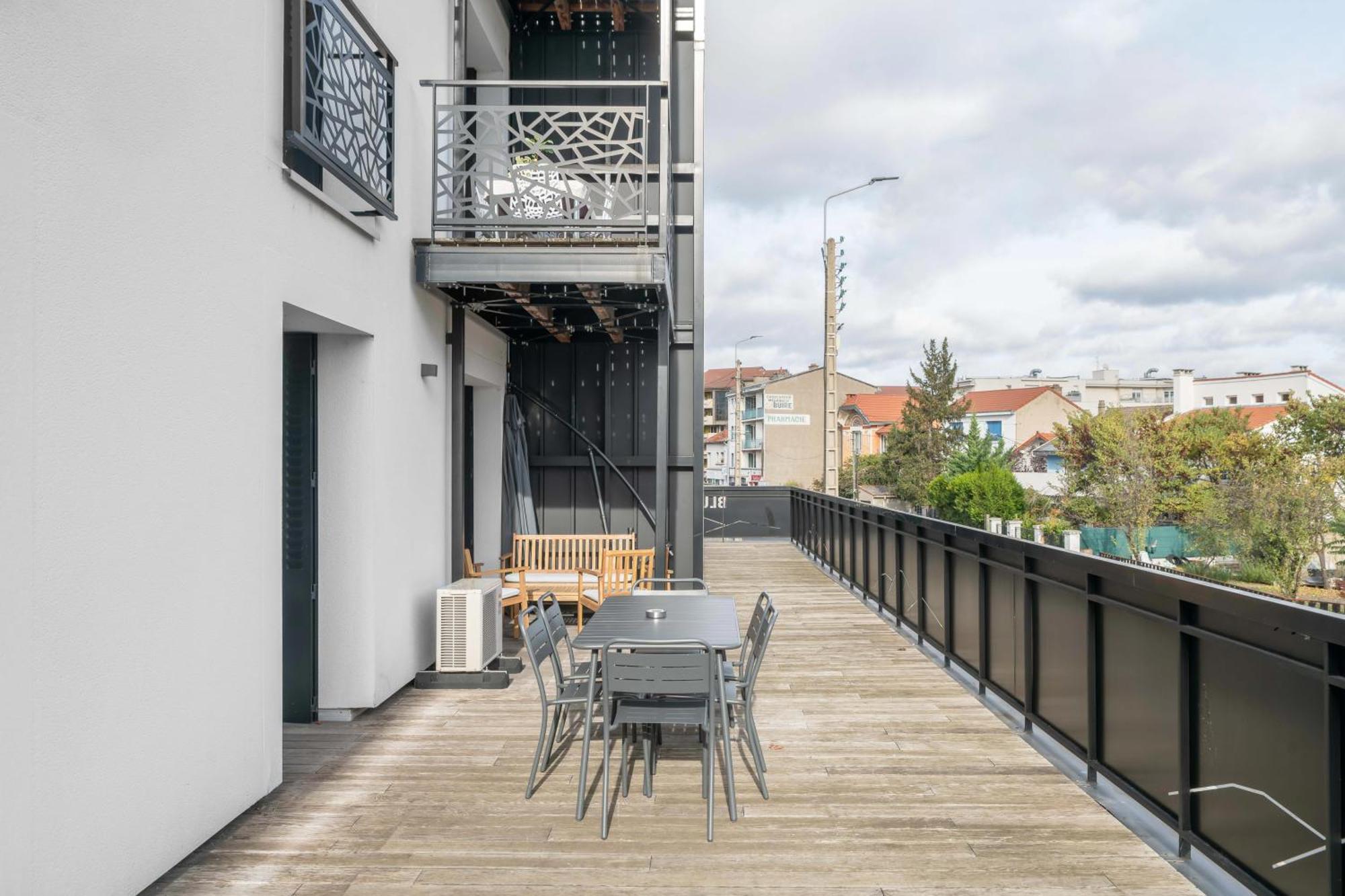 Residence Leon Blum - Appartements Design - Parking كليرمونت-فيراند المظهر الخارجي الصورة