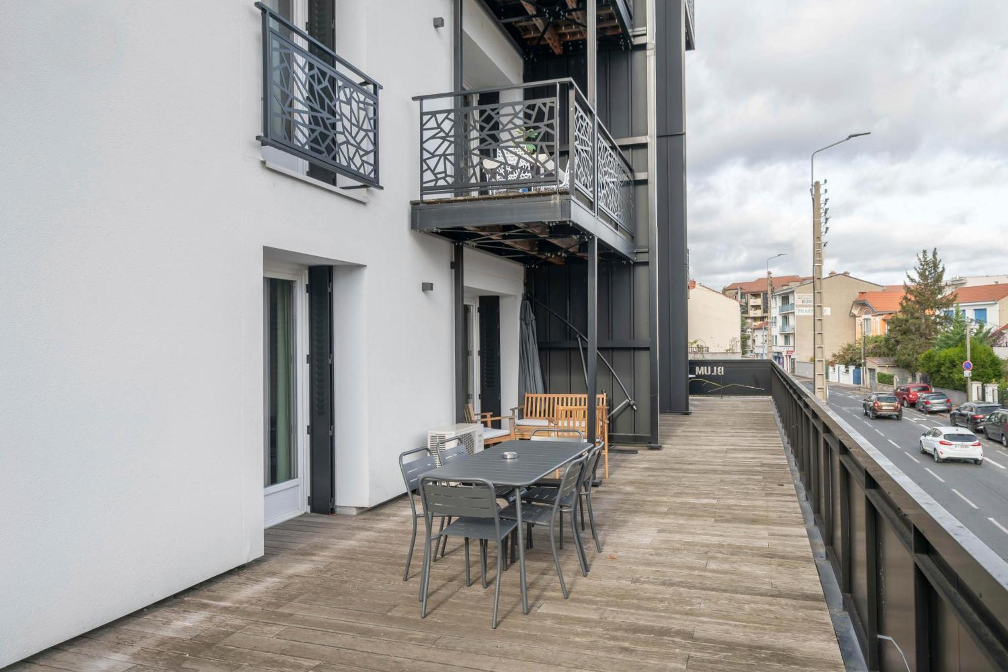 Residence Leon Blum - Appartements Design - Parking كليرمونت-فيراند المظهر الخارجي الصورة